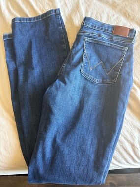 Girls wrangler beespoke size 18